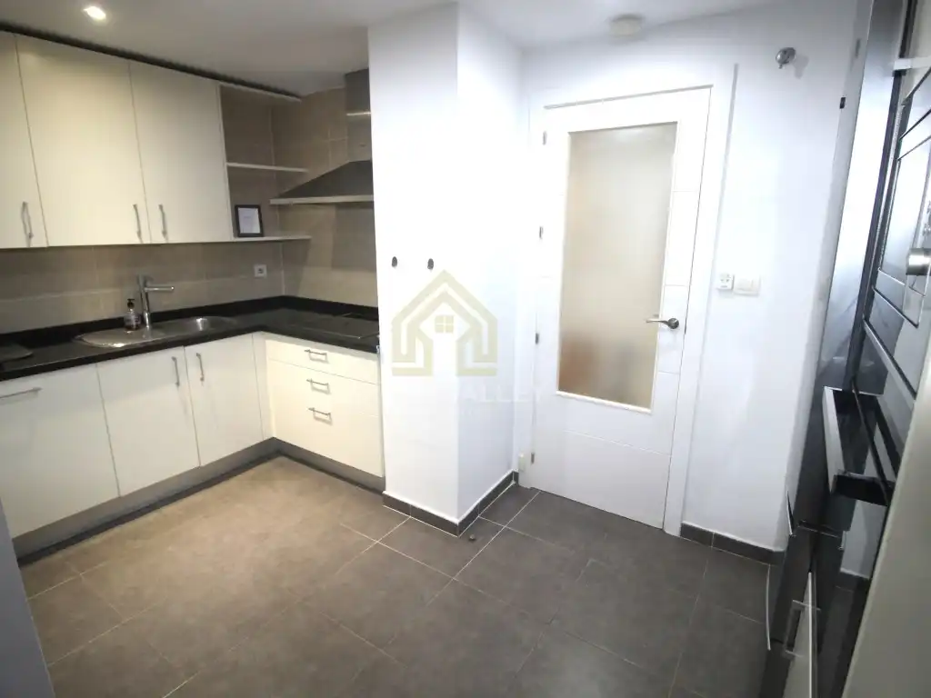 Apartment with lift to rent in URB. NUEVA ALCAIDESA.  BLOQUE 7 ALTURA 1 LETRA B, imagen 28
