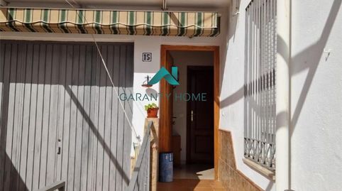 Foto 2 de Casa adosada en venta en Montefrío, Granada