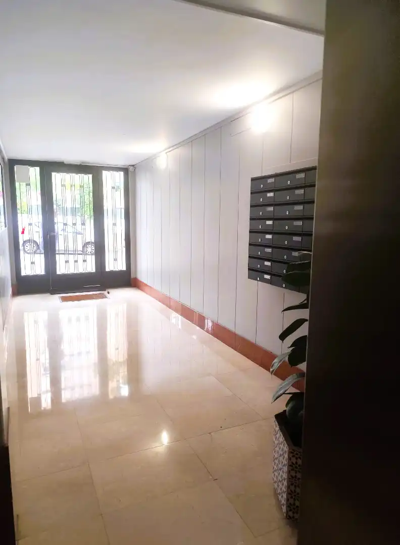 Pis en venda en L'Hospitalet de Llobregat amb Aire condicionat, Parquet i Moblat
