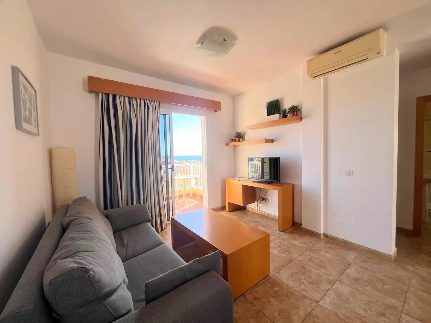 Sala de estar de Apartamento en venta en Mogán con Aire acondicionado, Terraza y Amueblado