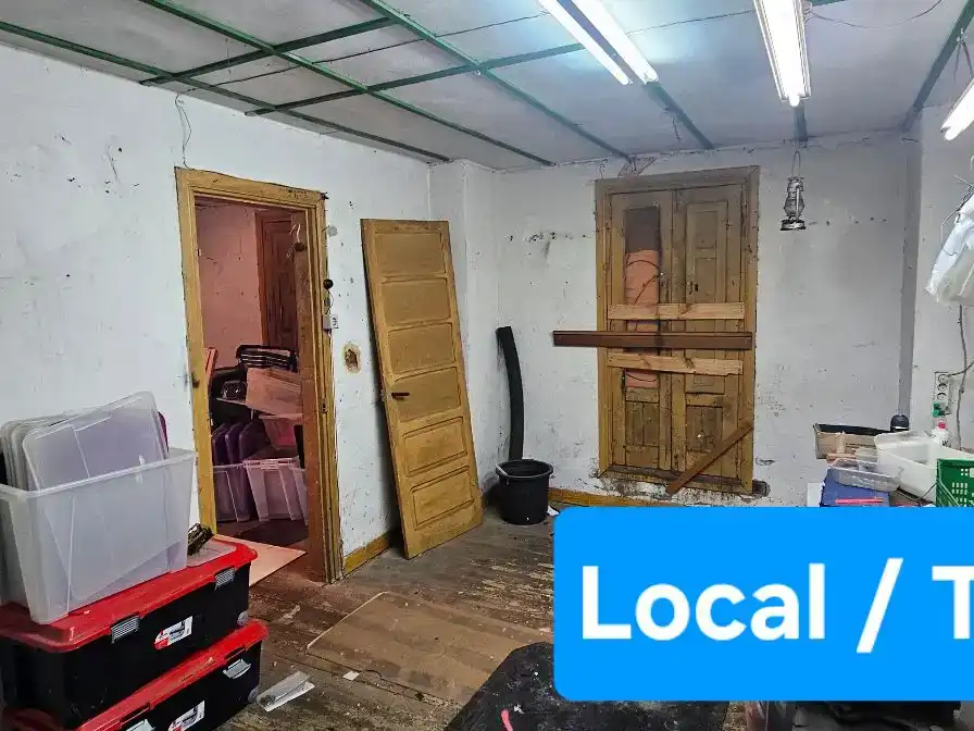 Casa o xalet en venda en Corvera de Asturias amb Balcó