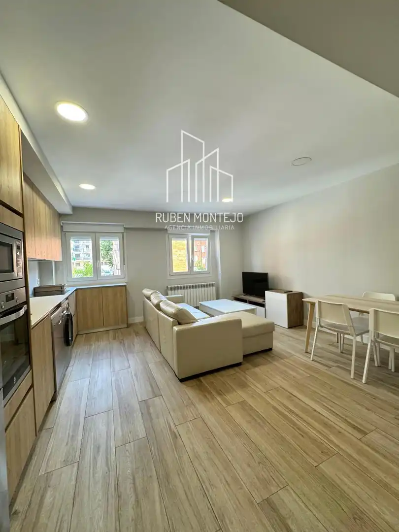 Flat for rent in CALLE CANDELARIO, San Bernardo