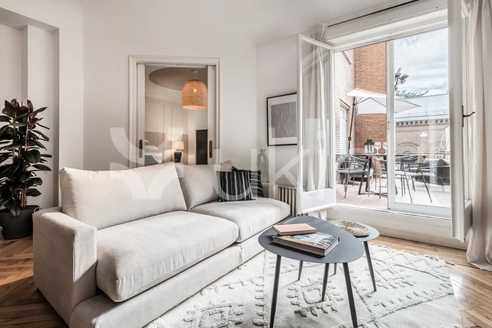 Apartament amb ascensor de lloguer a Paseo del General Martínez Campos, imagen 2