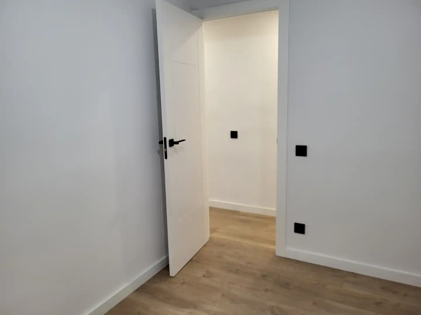 Wohnung zum Verkauf in Carrer Verge de Montserrat, Catalunya - Fontetes