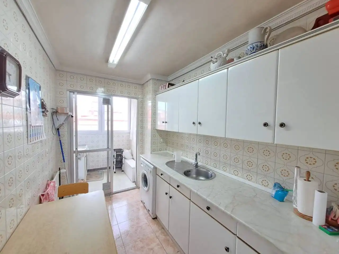 Küche von Wohnung zum Verkauf in Burgos mit Heizung und Terrasse