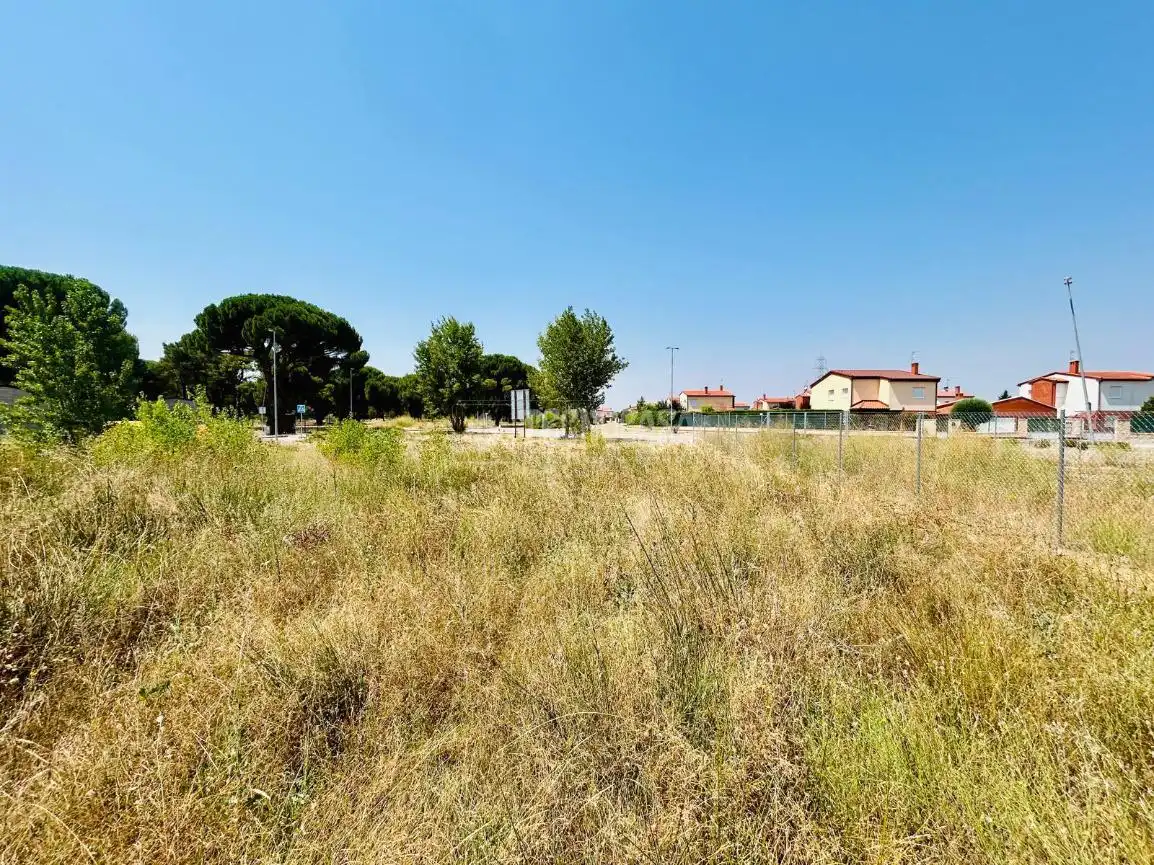 Terreni e lotti in vendita a Aldeamayor de San Martín, imagen 15