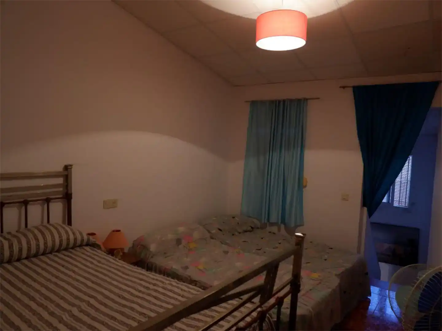 Dormitori de Casa adosada en venda en Burguillos