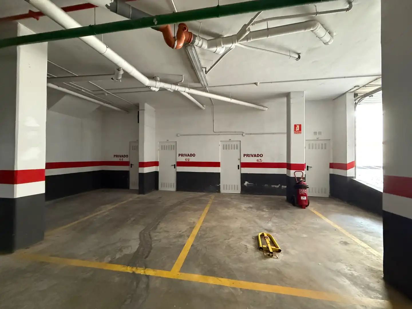 Aparcament de Apartament en venda en Dénia amb Aire condicionat, Calefacció i Terrassa