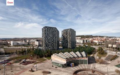 Vista exterior de Pis en venda en Burgos Capital amb Calefacció, Jardí privat i Terrassa