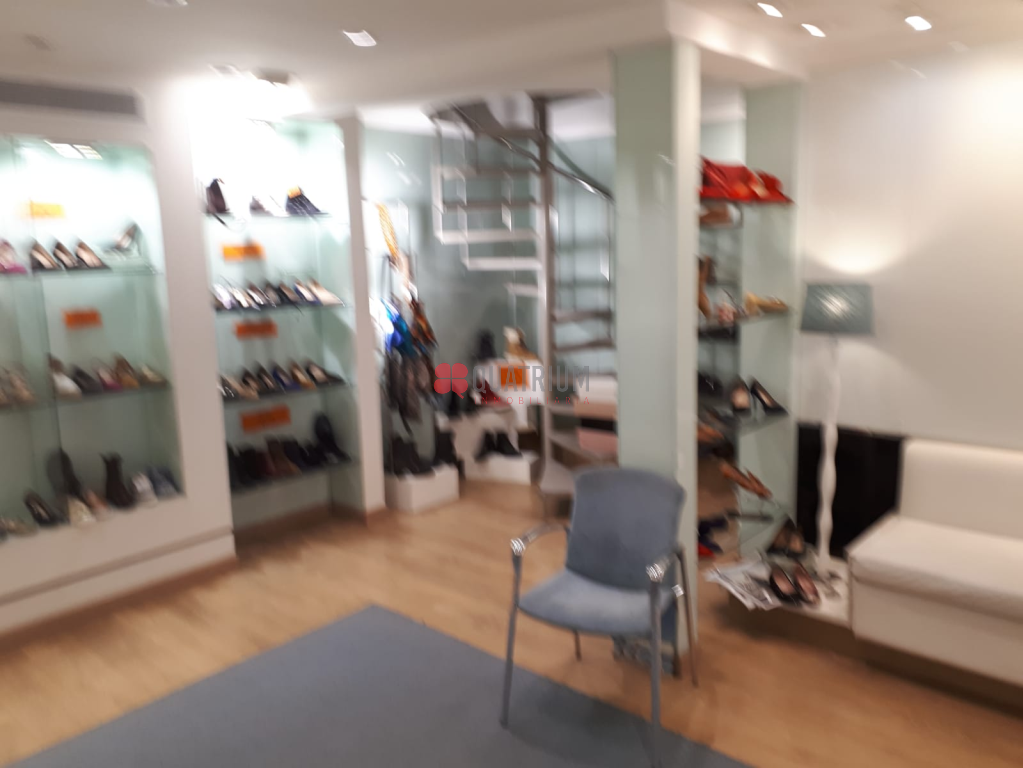 Premises for sale in Santiago de Compostela   with Air Conditioner