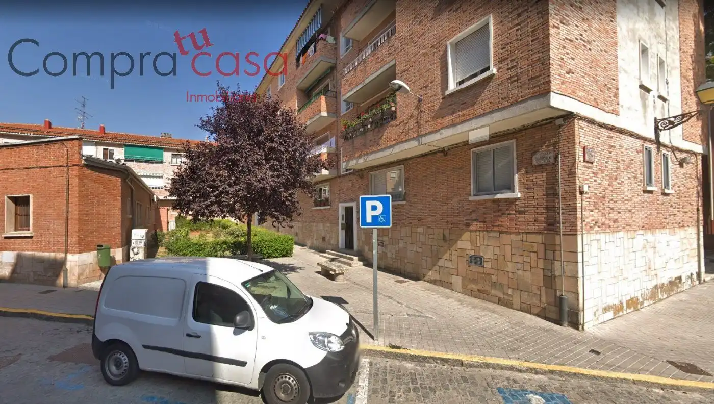 Local comercial en venda a Calle Julian maria otero, imagen 17