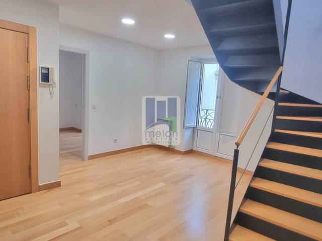 Piso en Venta en S.JUAN en Casco Antiguo