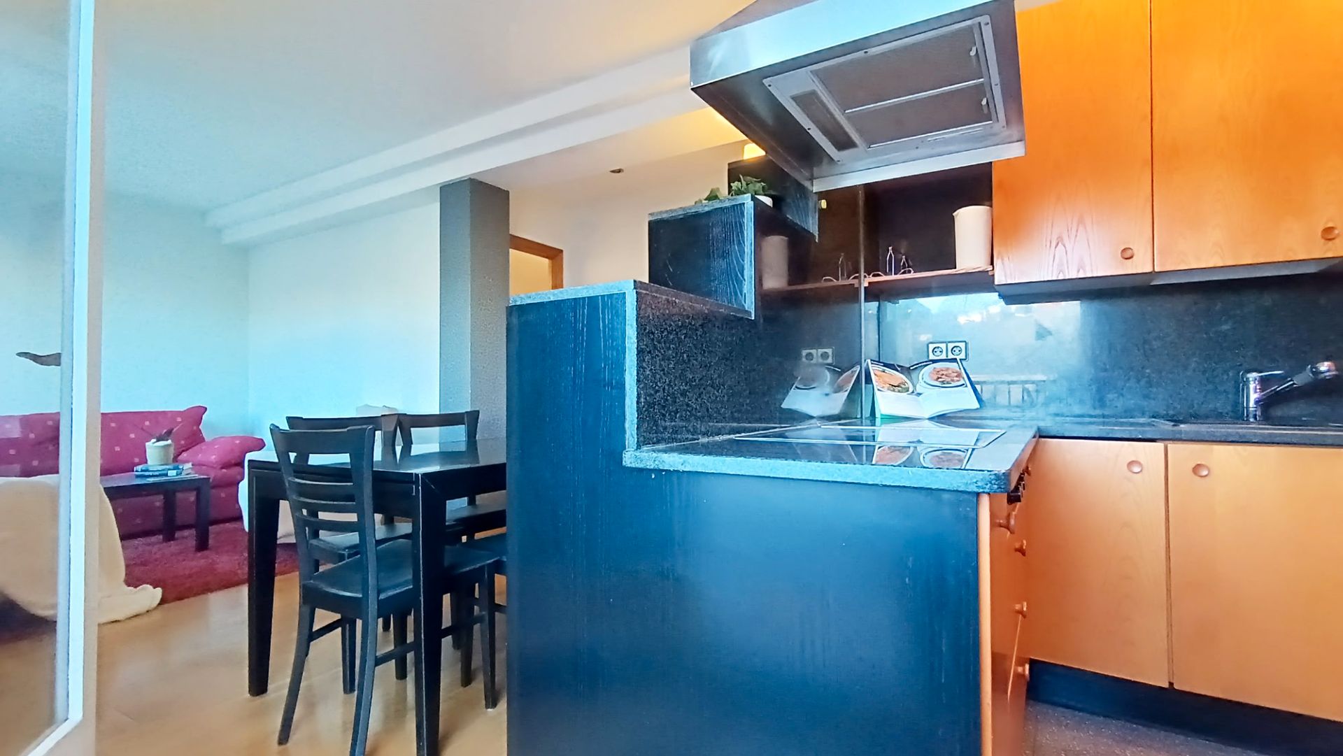 Kitchen of Flat for sale in Donostia - San Sebastián   with Storage room, Furnished and Oven