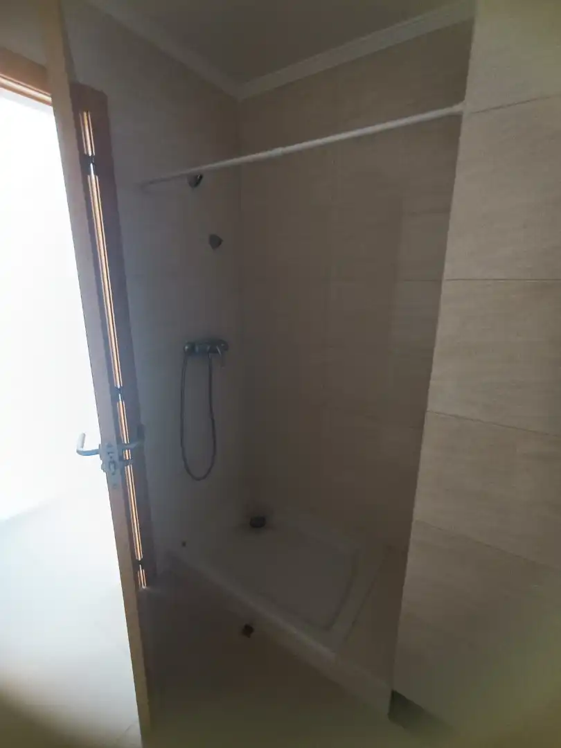 Baño de Apartamento de alquiler en Oliva con Trastero, Horno y Lavadora