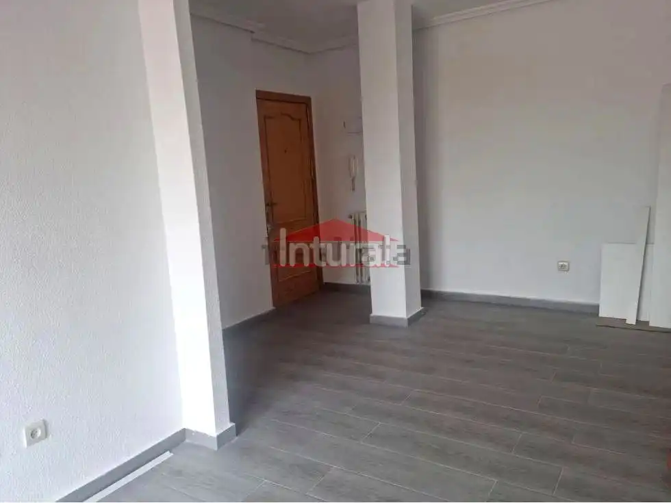 Bedroom of Flat for sale in Albacete  with Heating, Terrace and Storage room