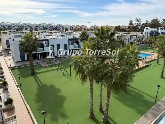 Àtic amb piscina en venda a Malva Rosa La, imagen 3