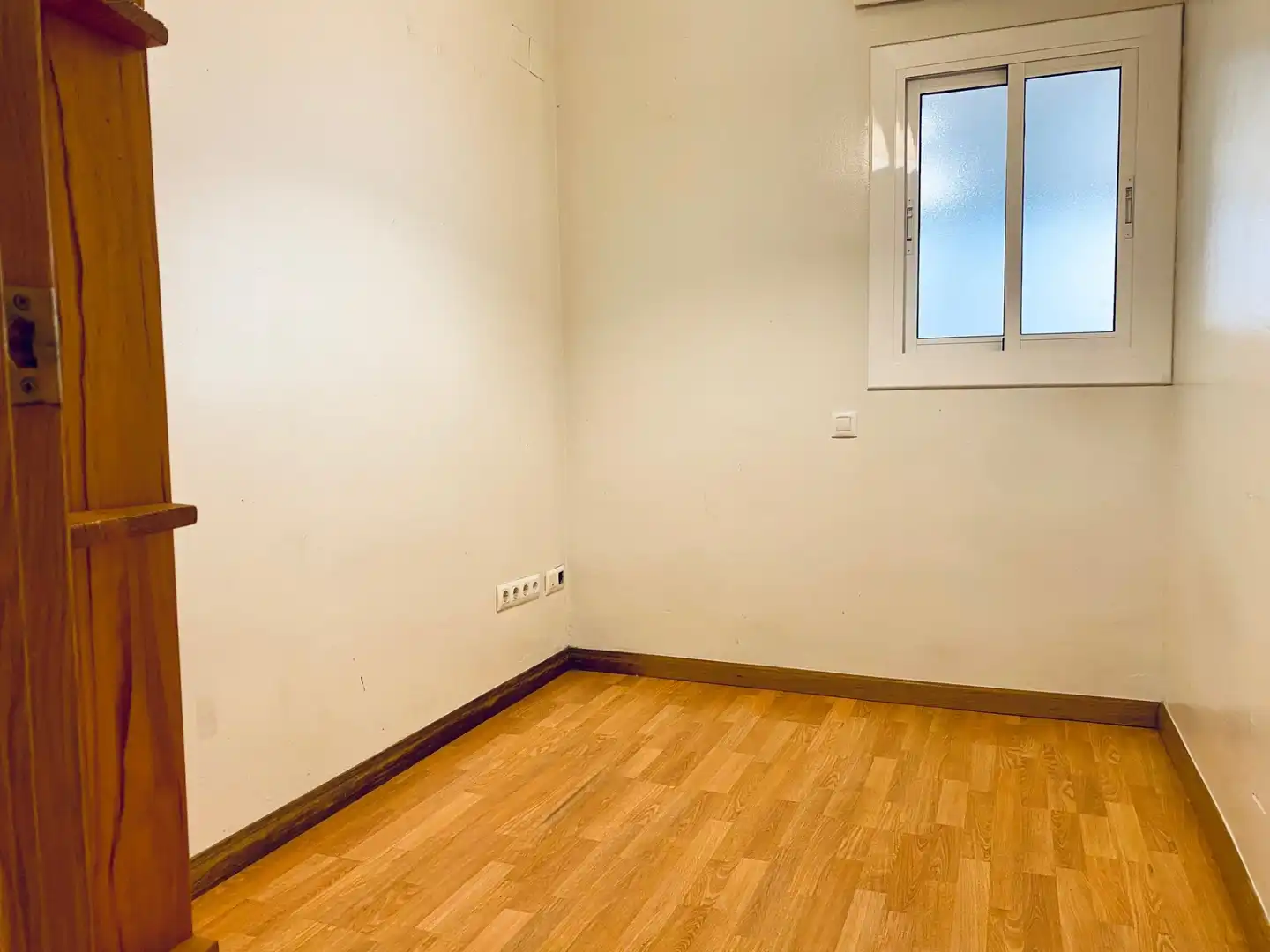 Schlafzimmer von Erdgeschoss zum Verkauf in Sant Feliu de Llobregat mit Heizung, Parkett und Terrasse