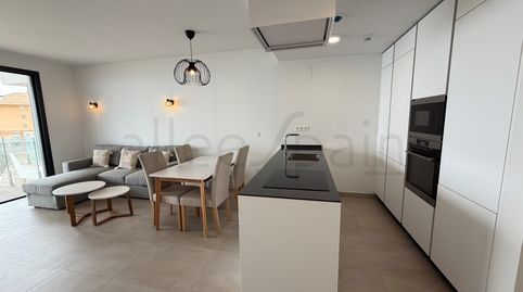 Foto 5 de Apartamento en venta en Calle Begoña, Las Gaviotas - Carvajal, Fuengirola
