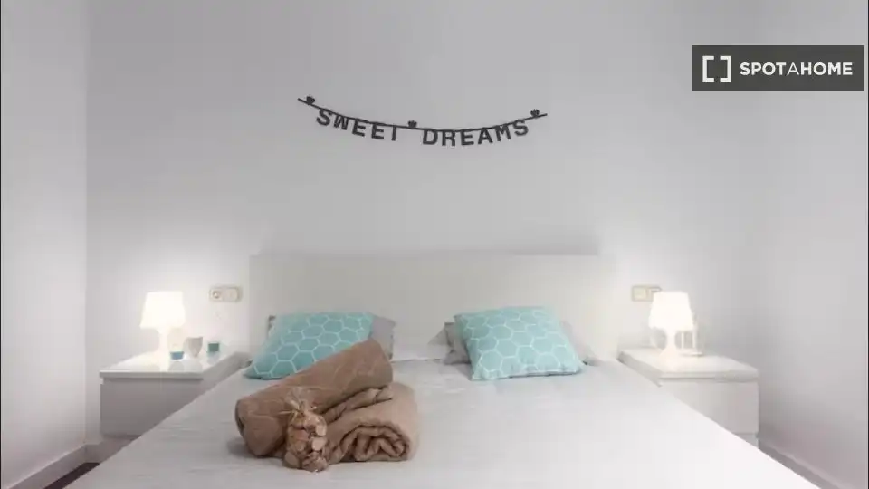 Room in Egia