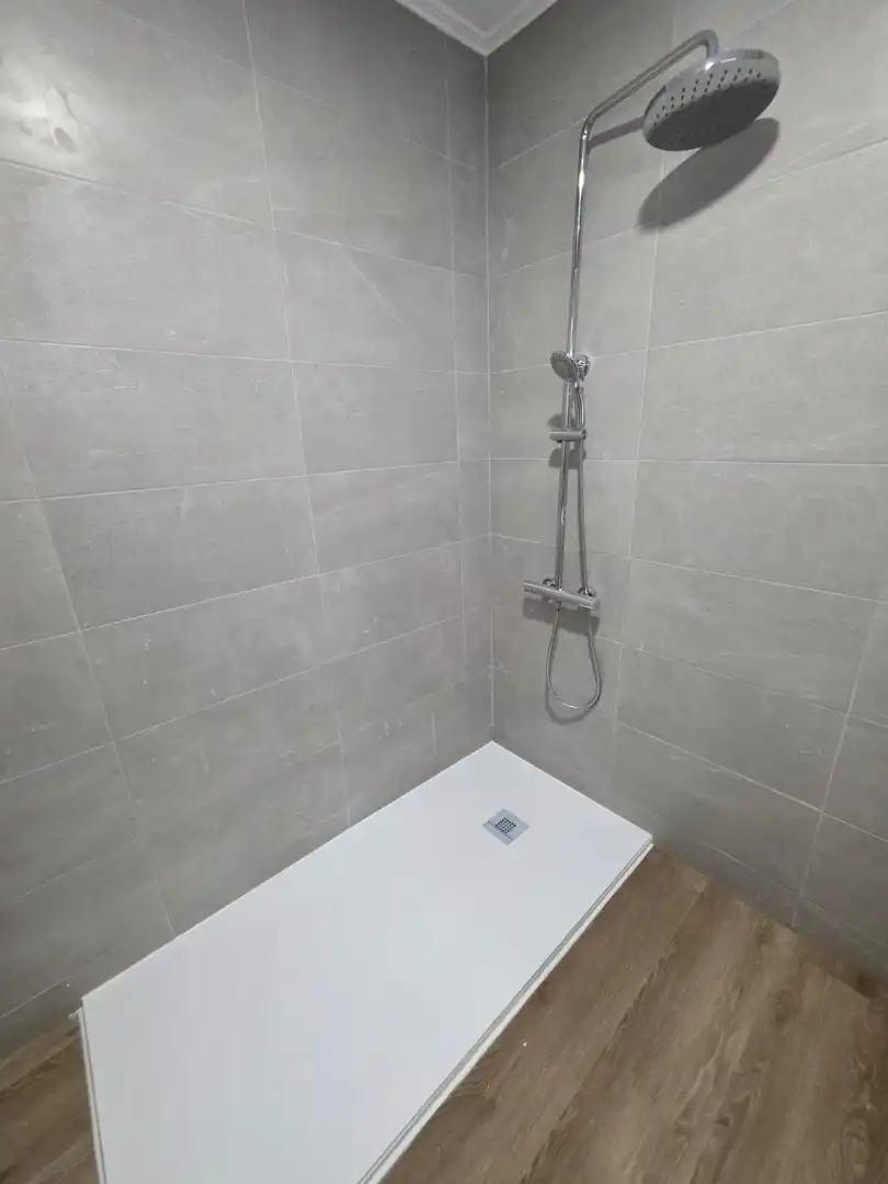 Bathroom of Apartments for sale in Benalmádena  with Terrace and Community pool