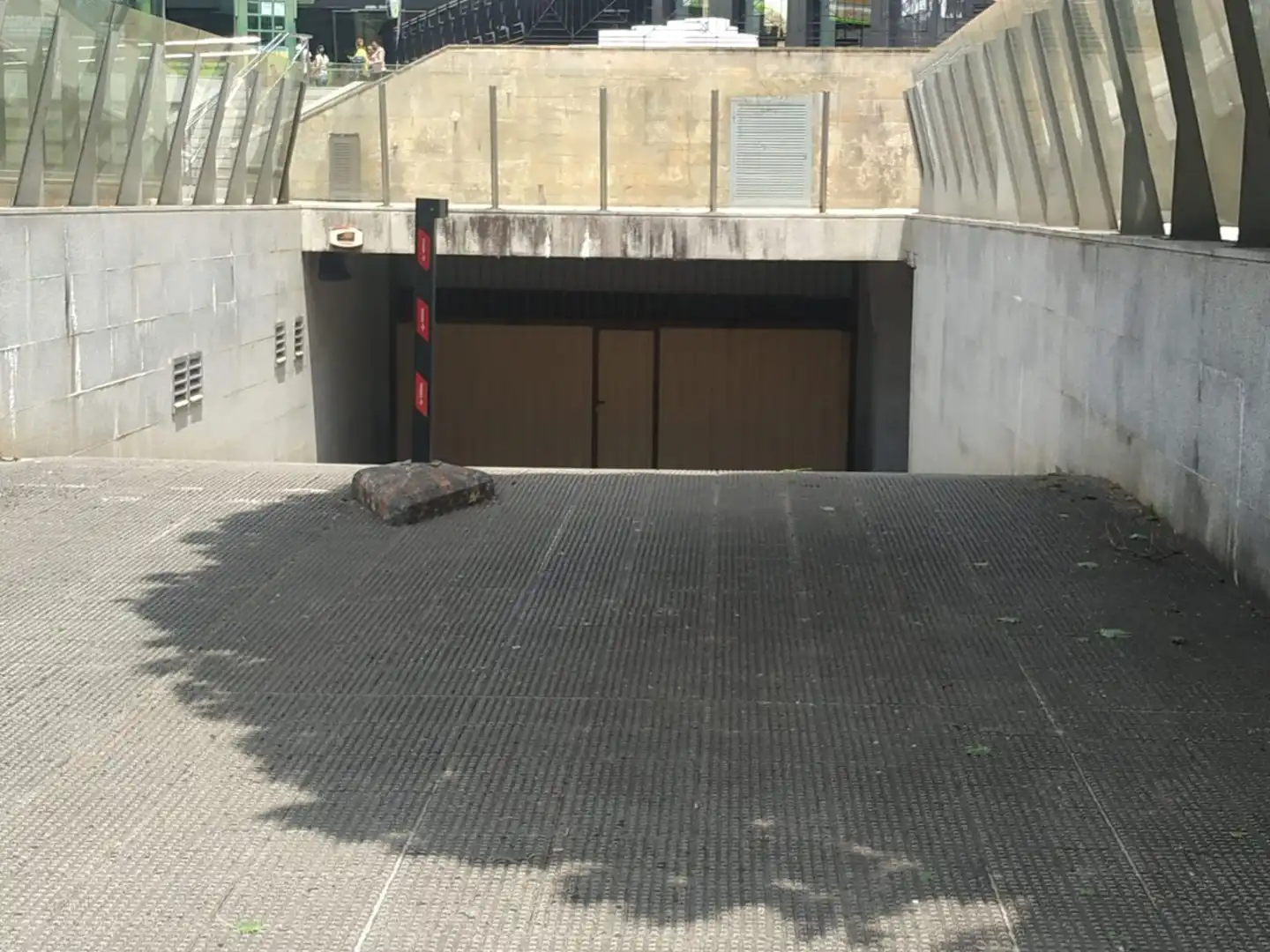 Parkplatz von Garage zur Miete in Mungia