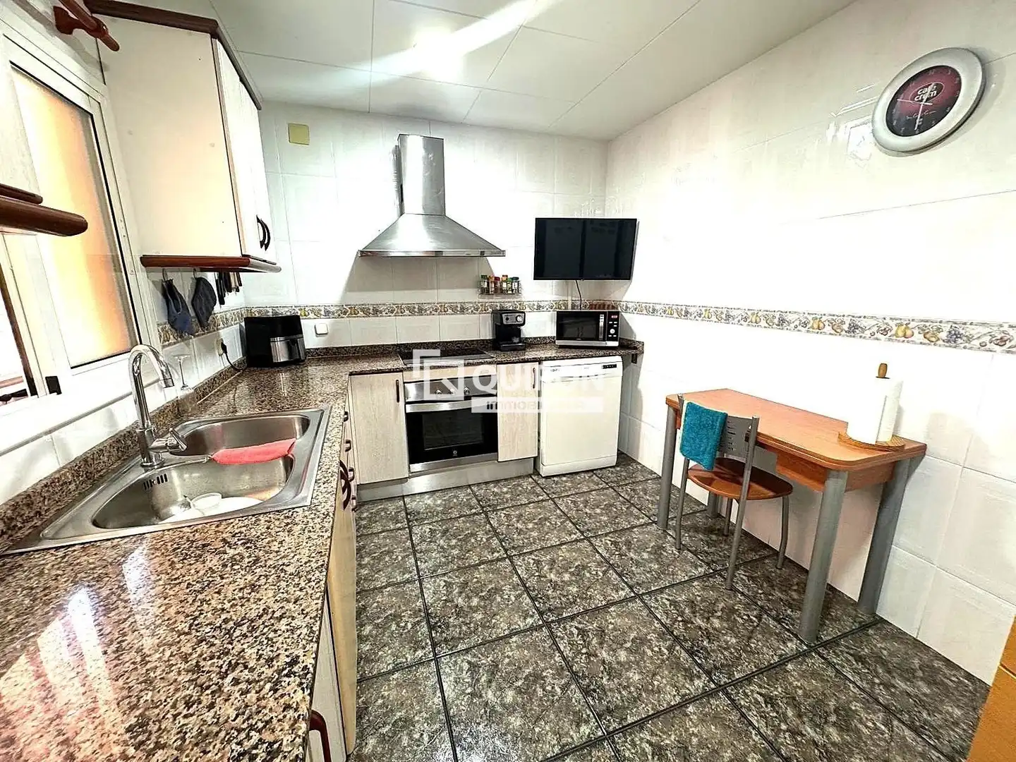 Cocina de Casa o chalet en venta en La Bisbal del Penedès con Aire acondicionado, Calefacción y Terraza