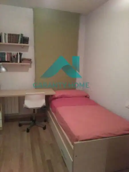 Dormitori de Apartament en venda en Cáceres amb Aire condicionat, Calefacció i Traster