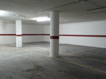 Aparcamiento con ascensor en venta en Denia Carretera