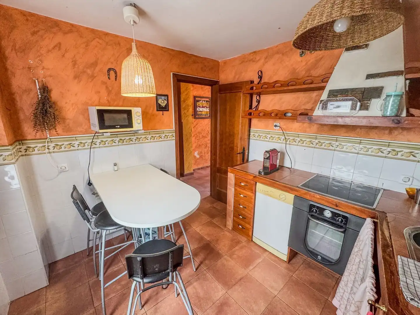 Cocina de Casa adosada en venta en Olmeda de las Fuentes con Calefacción y Trastero
