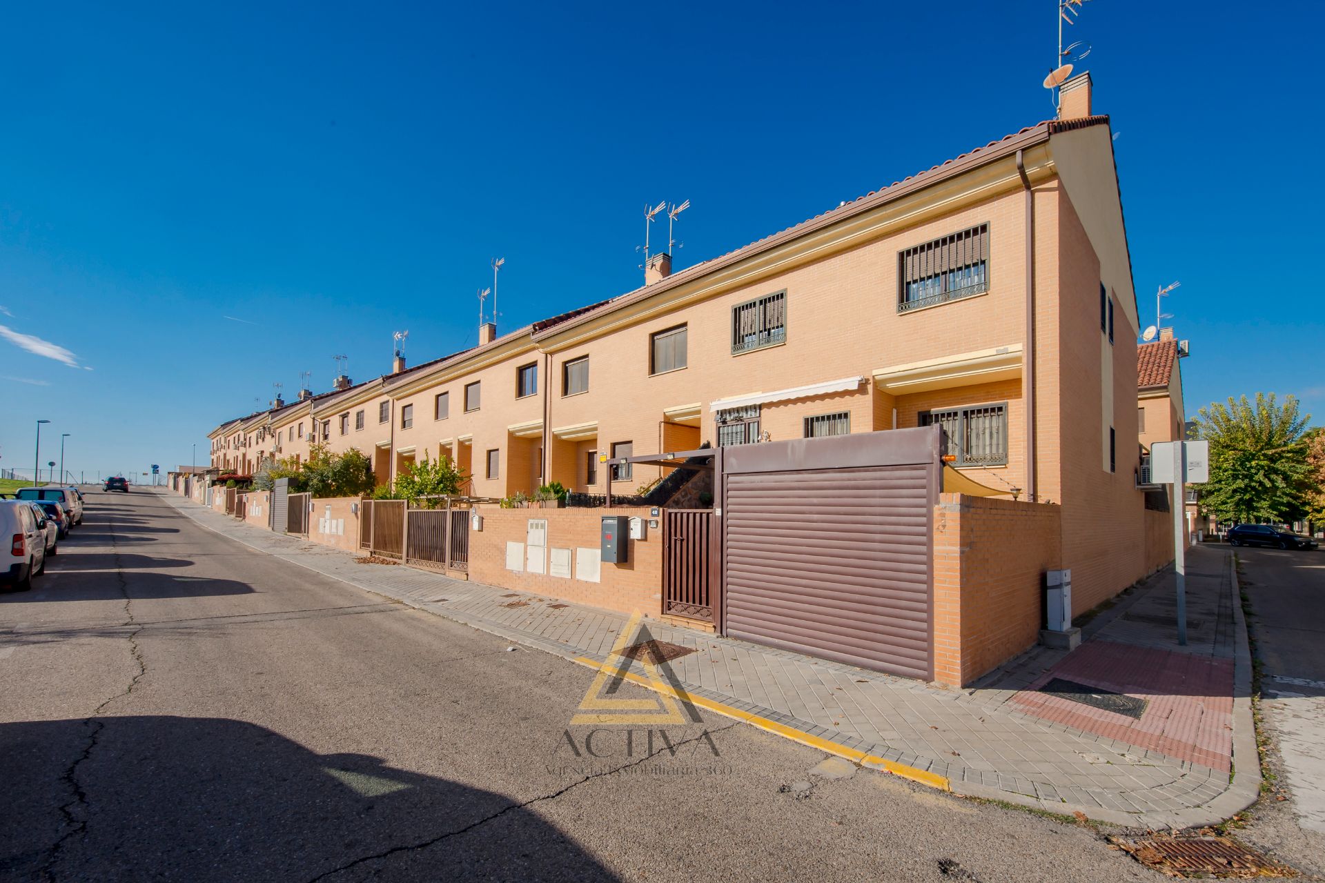 Vista exterior de Casa adosada en venta en Valdemoro con Aire acondicionado, Jardín privado y Amueblado