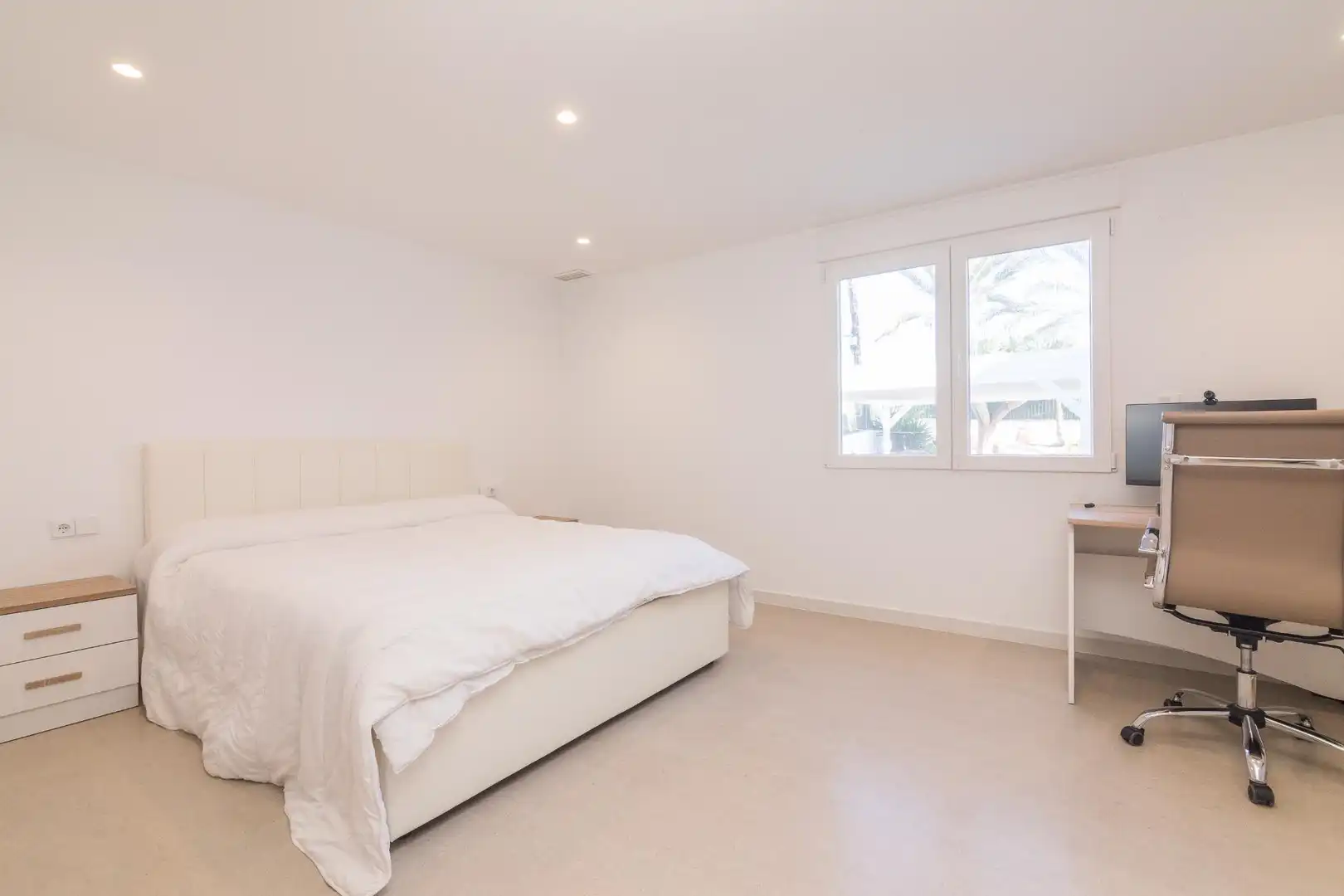 Bedroom of Houses for sale in Elche / Elx  with Air Conditioner, Private garden and Terrace
