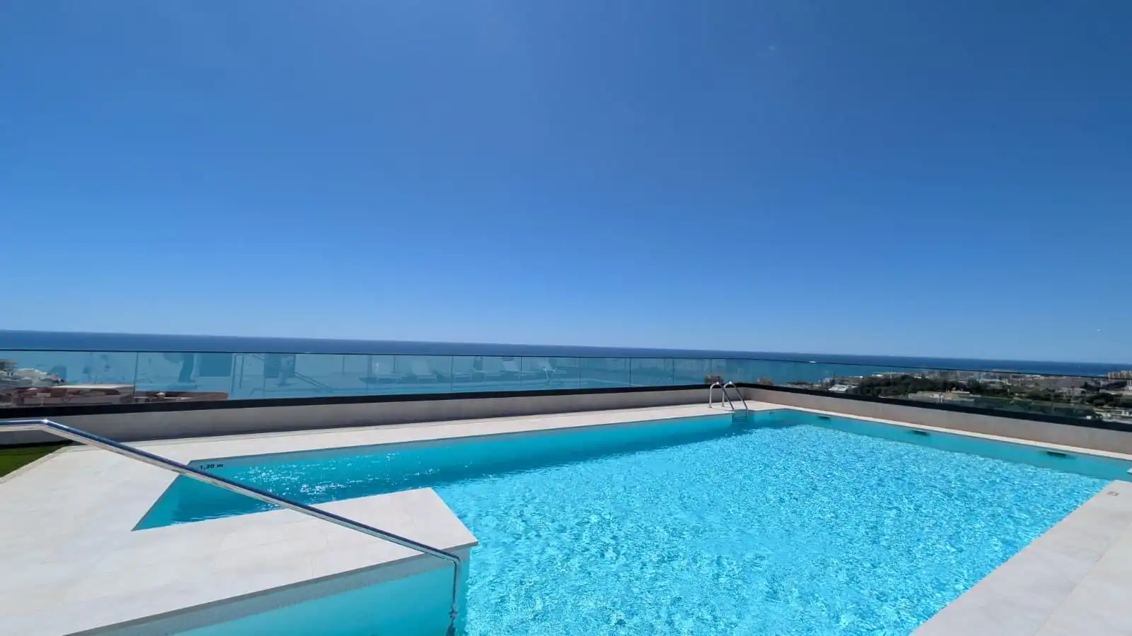 Schwimmbecken von Wohnung zur Miete in Torremolinos mit Klimaanlage, Heizung und Terrasse