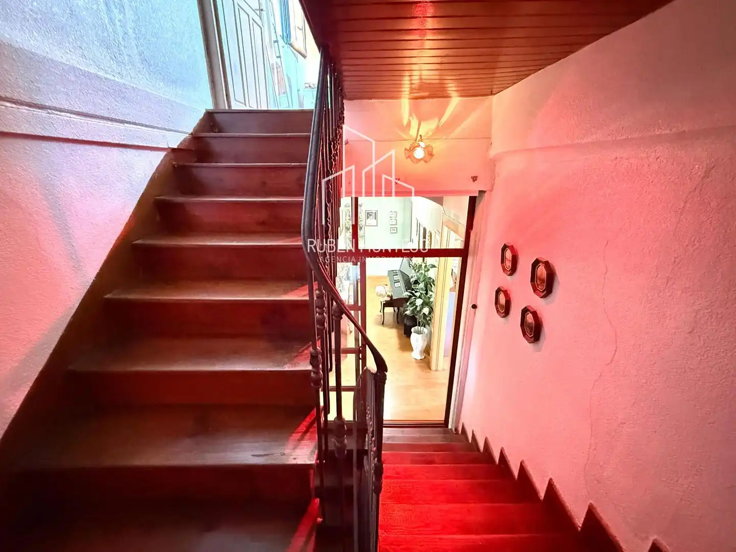 Einfamilien-Reihenhaus zur Miete in Salamanca mit Heizung, Terrasse und Abstellraum