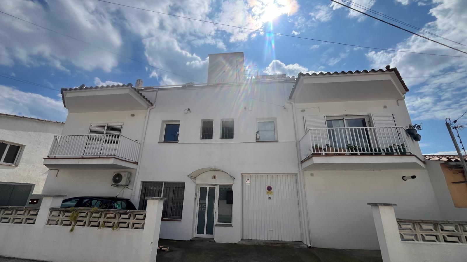 Exterior view of Apartment for sale in L'Escala  with Terrace