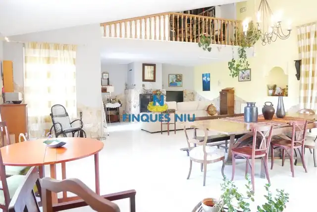 Casa con piscina en venta en Carrer Sant Martí, imagen 60