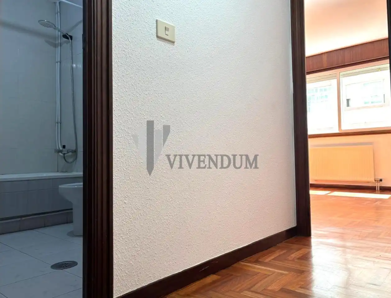 Habitación de Piso de alquiler en Vigo  con Calefacción, Parquet y Terraza