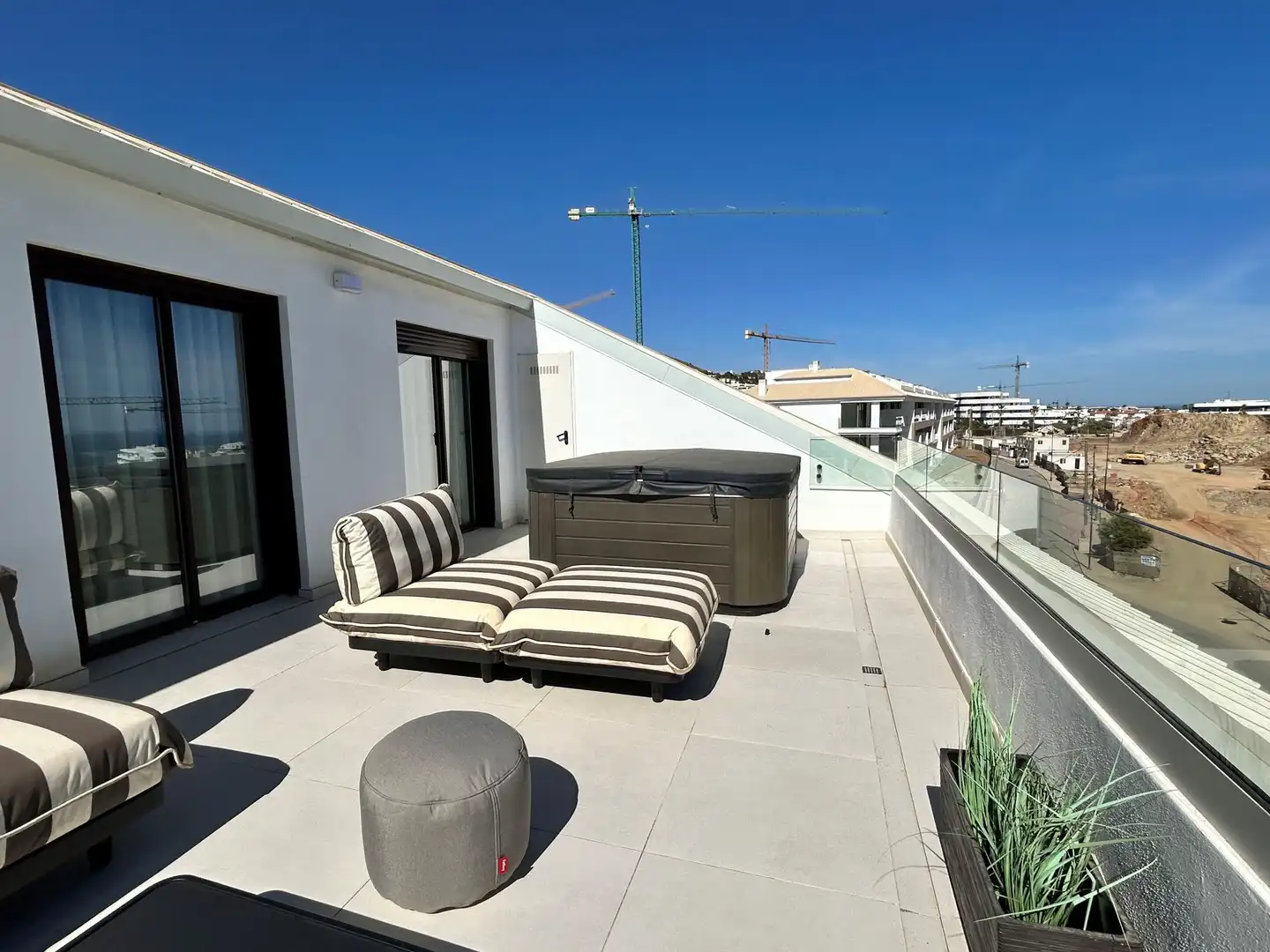 Terrasse von Dachboden zum Verkauf in Fuengirola mit Gemeinschaftspool