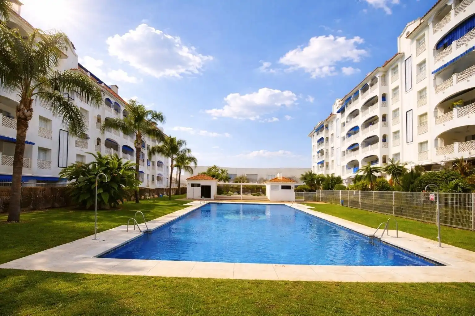 Swimming pool of Flat for sale in Marbella  with Community pool