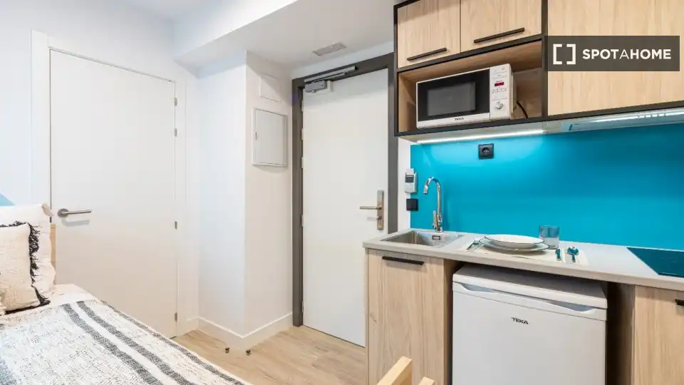 Room in Pizarrales
