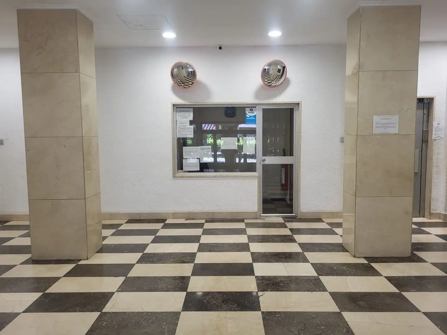 Flat for sale in Zaragoza  with Air Conditioner, Heating and Terrace