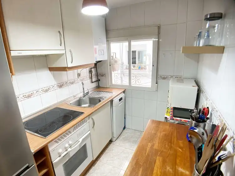 Kitchen of Flat for sale in Madrid  with Heating, Terrace and Oven