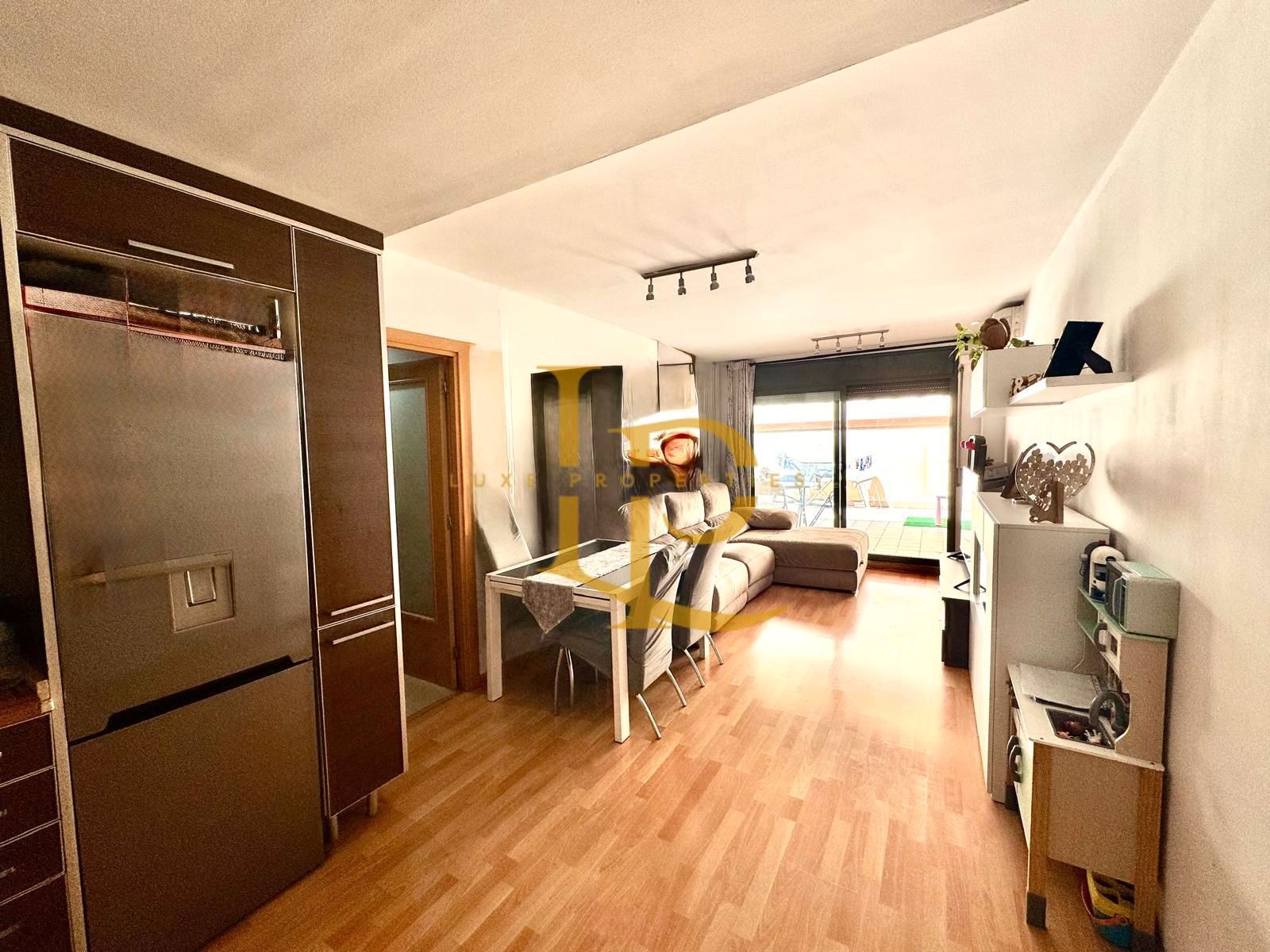 Living room of Flat for sale in Rubí  with Air Conditioner, Heating and Parquet flooring