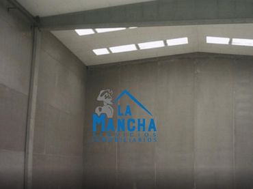 Nave industrial en venta en Calle LABRADORES