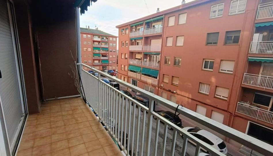 Foto 1 de Piso en venta en Carrer D'amèrica, Can Parellada, Barcelona