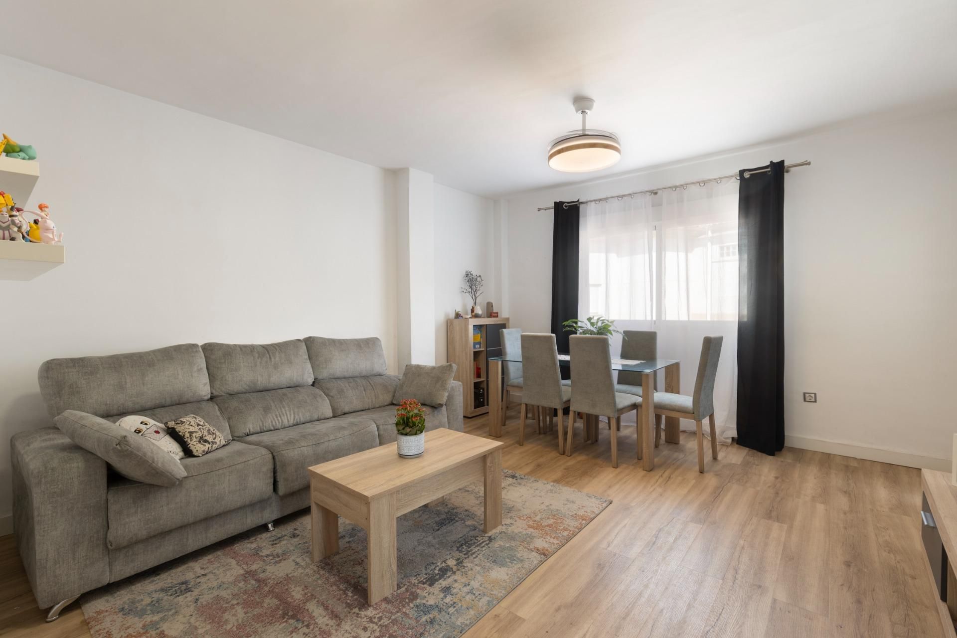 Living room of Flat for sale in Las Gabias  with Air Conditioner and Terrace