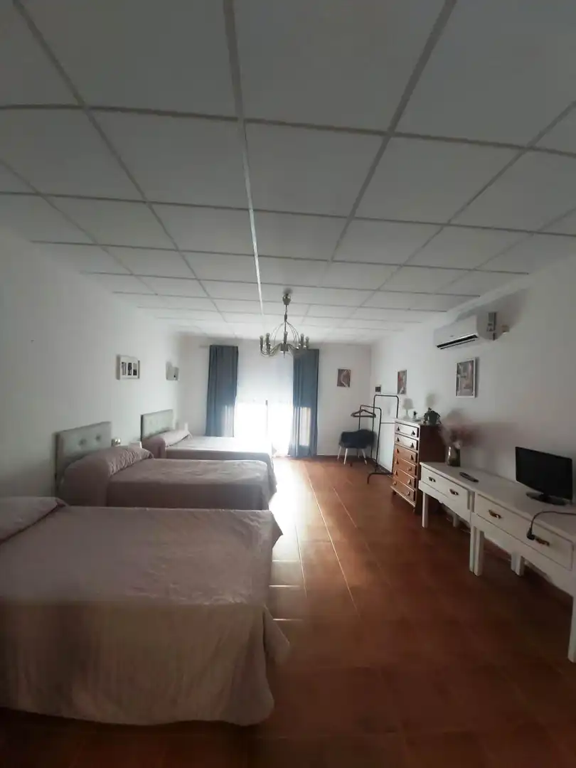Bedroom of Houses for sale in Utrera  with Air Conditioner, Private garden and Storage room