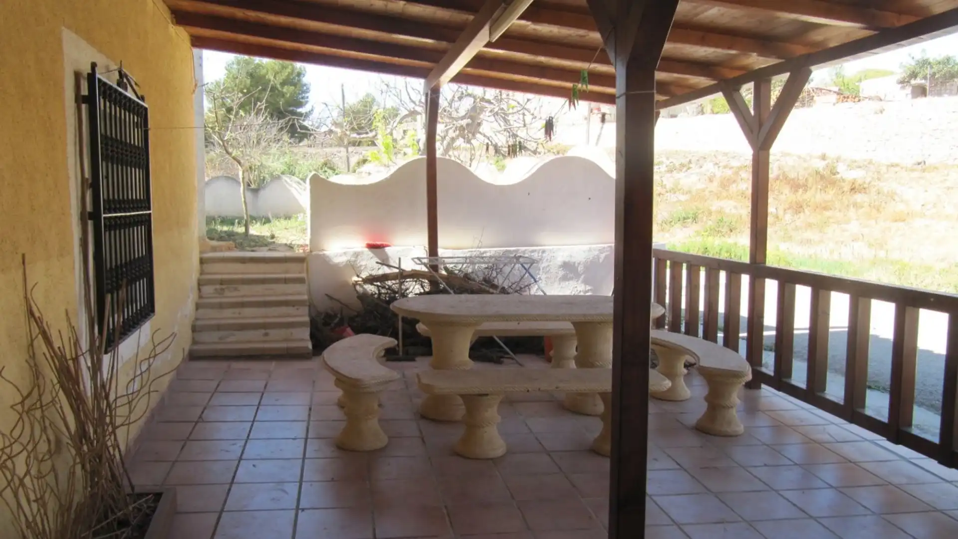 Terrassa de Finca rústica en venda en Monóvar  / Monòver amb Jardí privat i Moblat