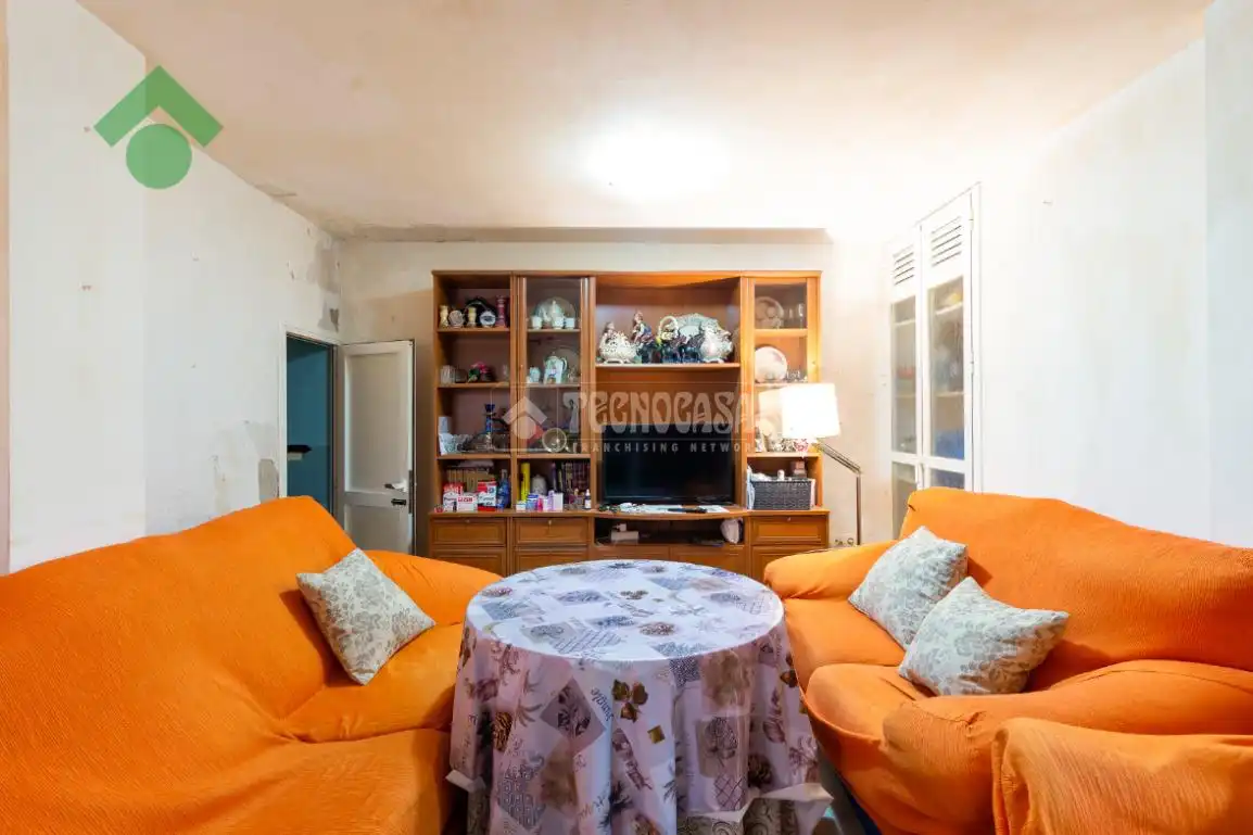 Casa adosada en venta en Almuñecar Centro