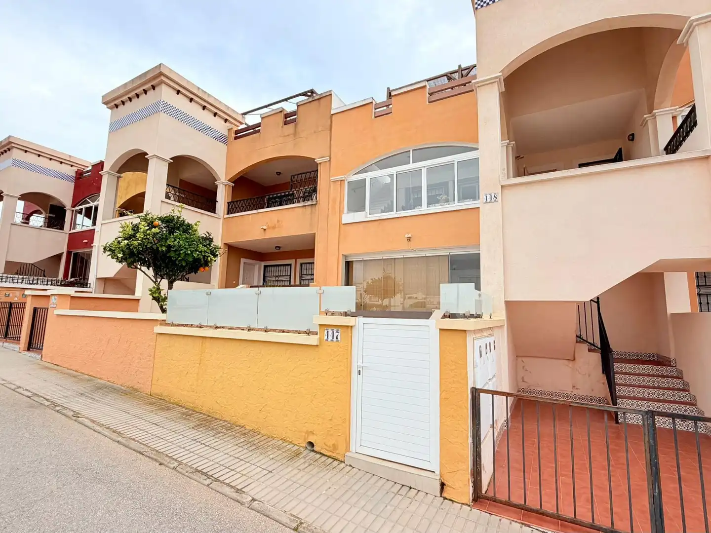 Bungalow amb piscina en venda a Calle de lago de sanabria, imagen 4
