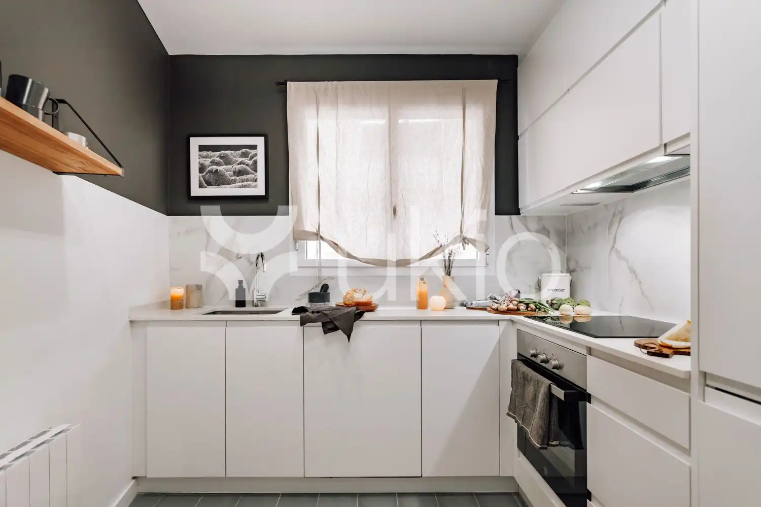 Cocina de Apartamento de alquiler en Barcelona con Aire acondicionado, Calefacción y Amueblado